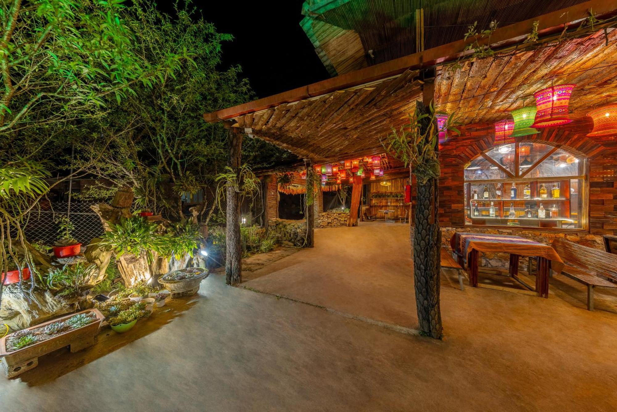 Sapaxa Spring Garden Ecolodge Exterior photo